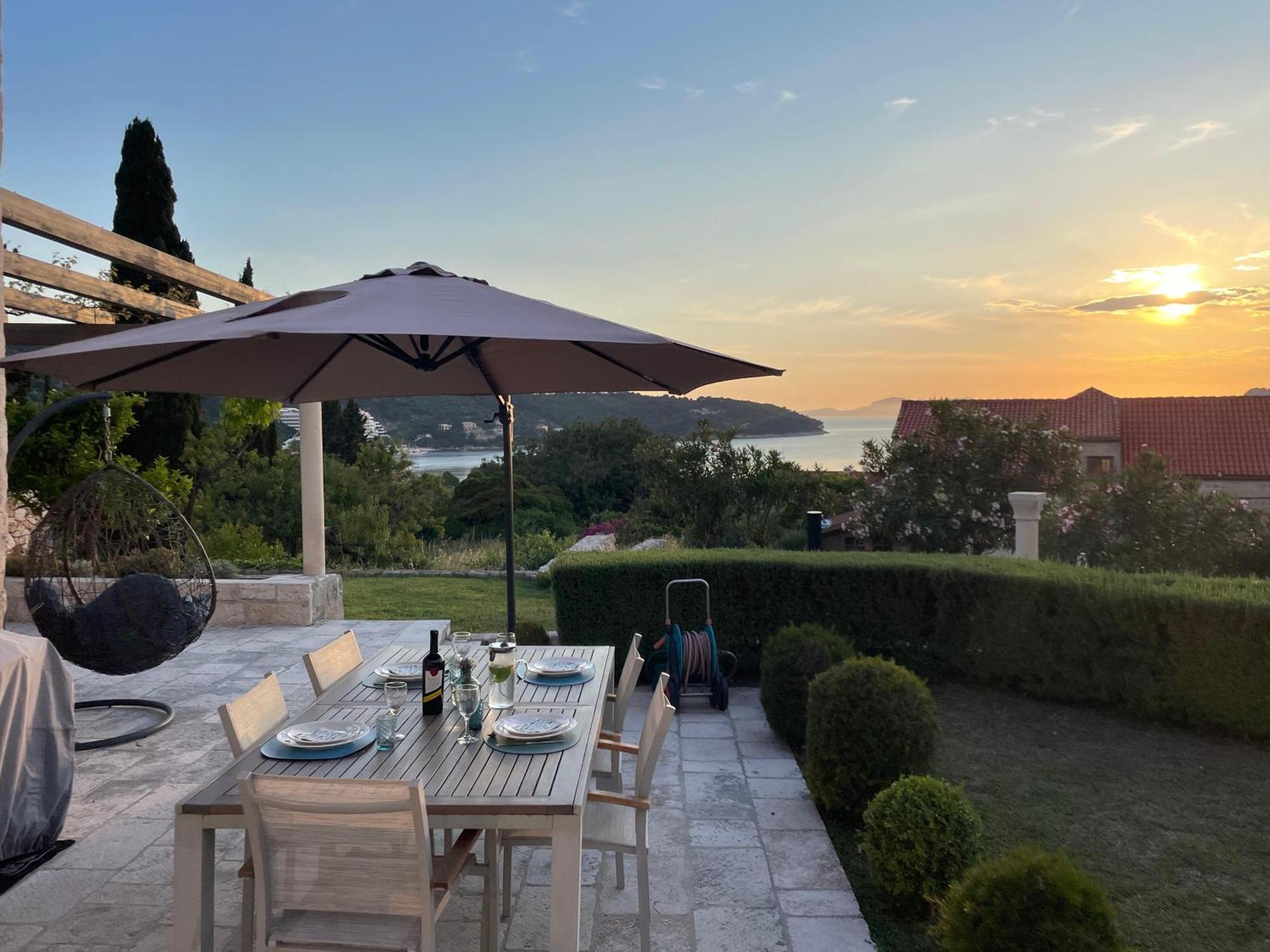 Charming Sea View "Villa Divine" - 2Min From The Sea Lopud Exteriör bild